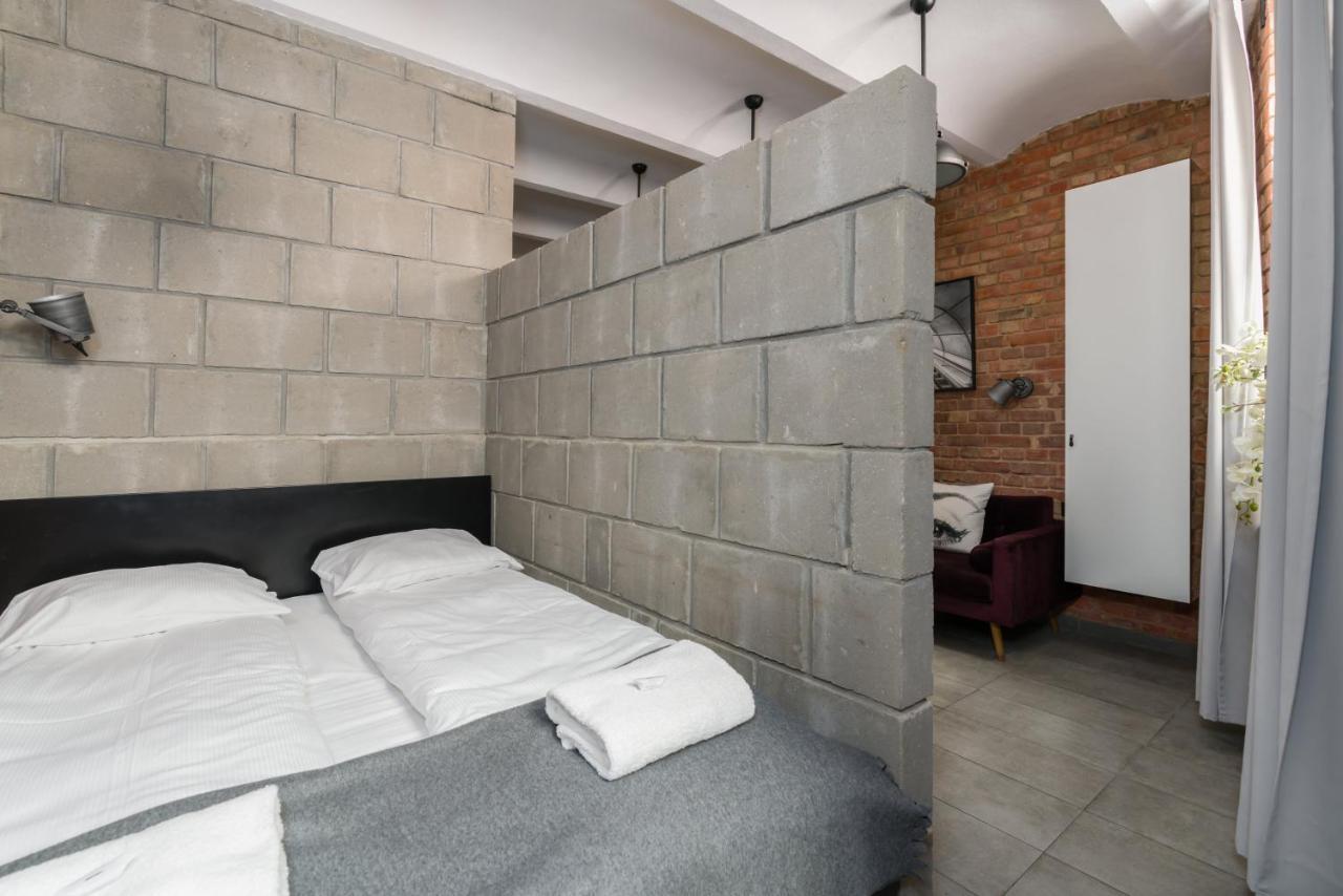 Underground Level Apartments Strzalowa By Renters Poznań Exteriör bild